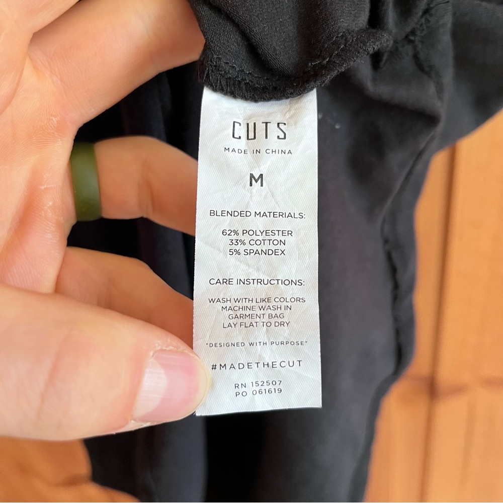 Cuts Clothing Black AO Elongated Tee - Picture 4 of 5